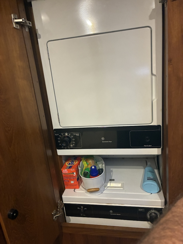 Carver-440 Aft Cabin 1995-Grace New Orleans-Louisiana-United States-1994 Carver 440 Aft Cabin  Washer and Dryer-6018794