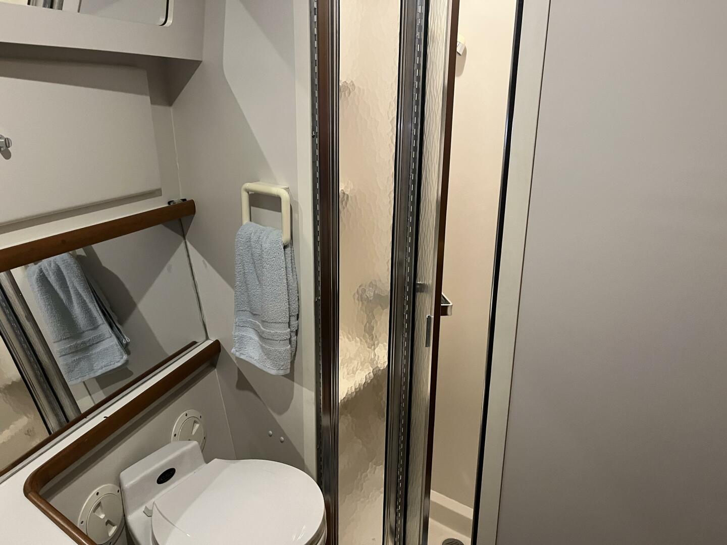 Carver-440 Aft Cabin 1995-Grace New Orleans-Louisiana-United States-Carver 440 Aft Cabin-5733415 | Thumbnail