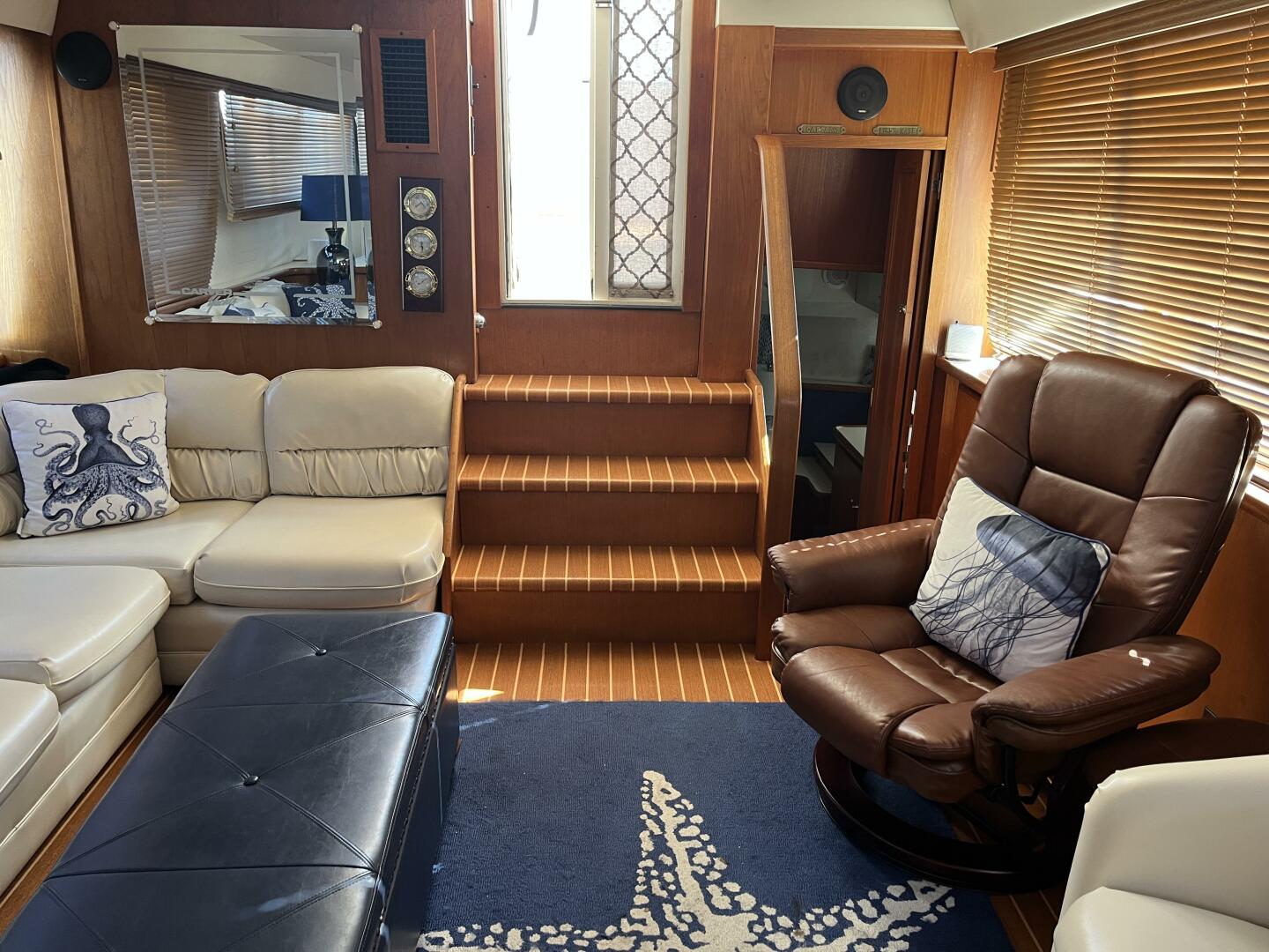 Carver-440 Aft Cabin 1995-Grace New Orleans-Louisiana-United States-Carver 440 Aft Cabin-5733429 | Thumbnail