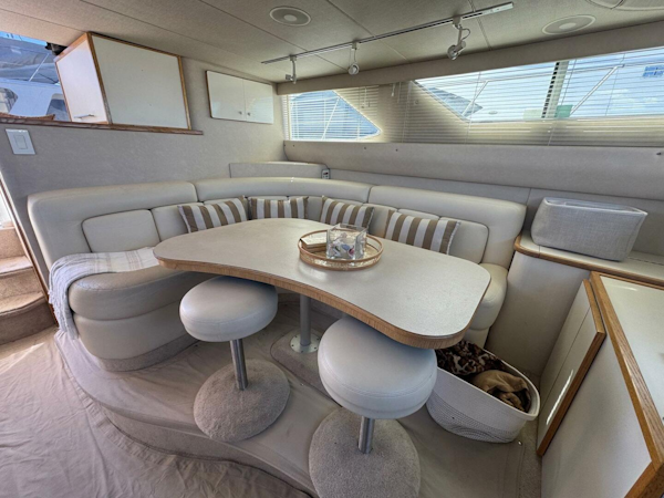 Sea Ray-440 Express Bridge 1994-PEARL Seattle-Washington-United States-7a Main Salon Settee-5620028