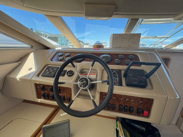Sea Ray-440 Express Bridge 1994-PEARL Seattle-Washington-United States-7b Lower Helm-5620029