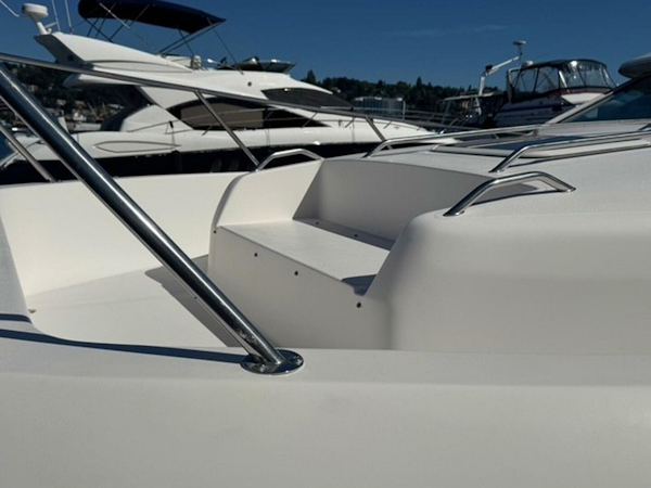 Sea Ray-440 Express Bridge 1994-PEARL Seattle-Washington-United States-14 Bow Seating-5620038