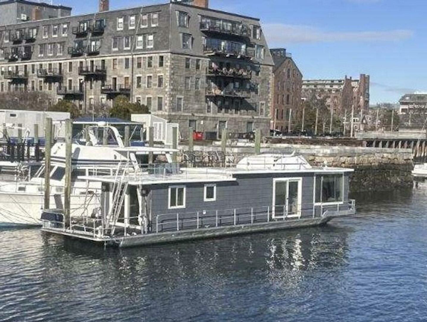 Sumerset-Houseboat 1981 -Boston-Massachusetts-United States-5871805