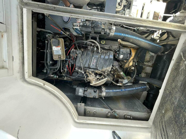 Carver-350 Mariner 2000-Satellite Office Mount Pleasant-South Carolina-United States-5622339
