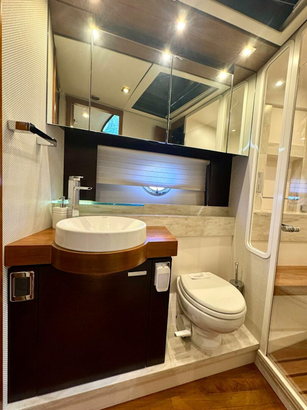 Tiara Yachts-53 Coupe 2017-SNEEZY Grand Haven-Michigan-United States-5622707