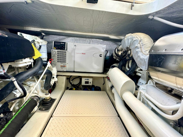 Tiara Yachts-53 Coupe 2017-SNEEZY Grand Haven-Michigan-United States-5622726