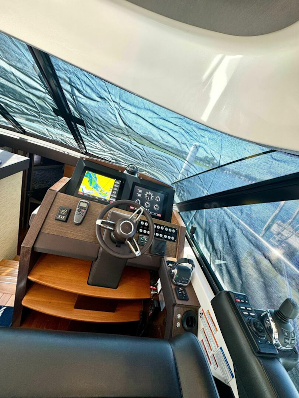 Tiara Yachts-53 Coupe 2017-SNEEZY Grand Haven-Michigan-United States-5622666