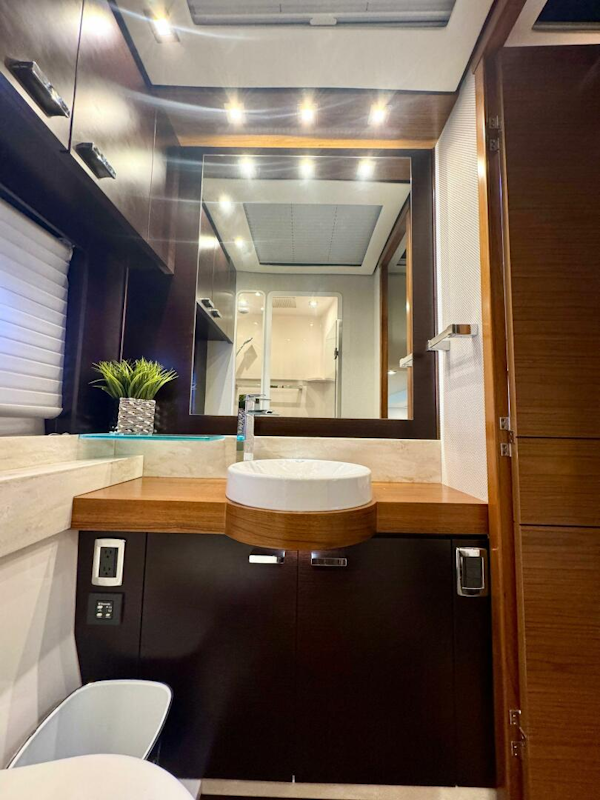 Tiara Yachts-53 Coupe 2017-SNEEZY Grand Haven-Michigan-United States-5622700