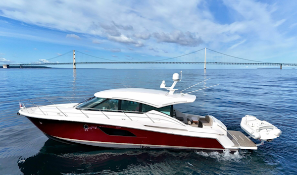Tiara Yachts-53 Coupe 2017-SNEEZY Grand Haven-Michigan-United States-5622660