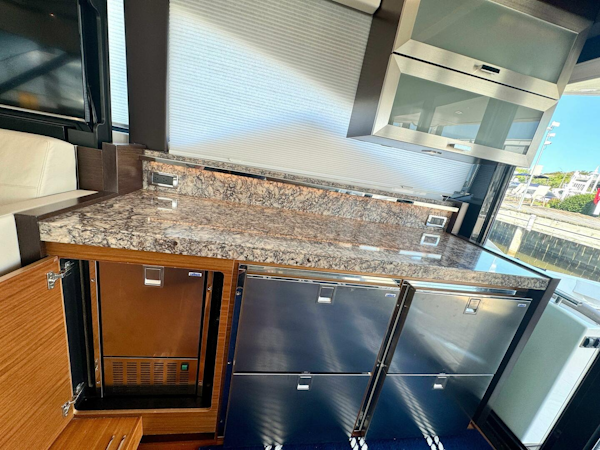 Tiara Yachts-53 Coupe 2017-SNEEZY Grand Haven-Michigan-United States-5622686