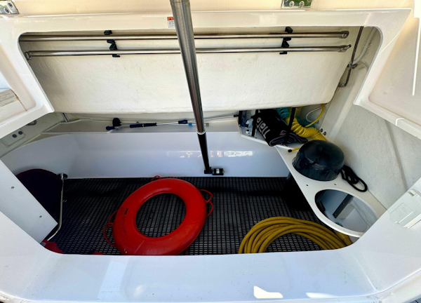 Tiara Yachts-53 Coupe 2017-SNEEZY Grand Haven-Michigan-United States-5622718
