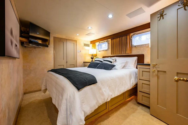 Broward-102 1991-Andiamo SEATTLE-Washington-United States-5627295