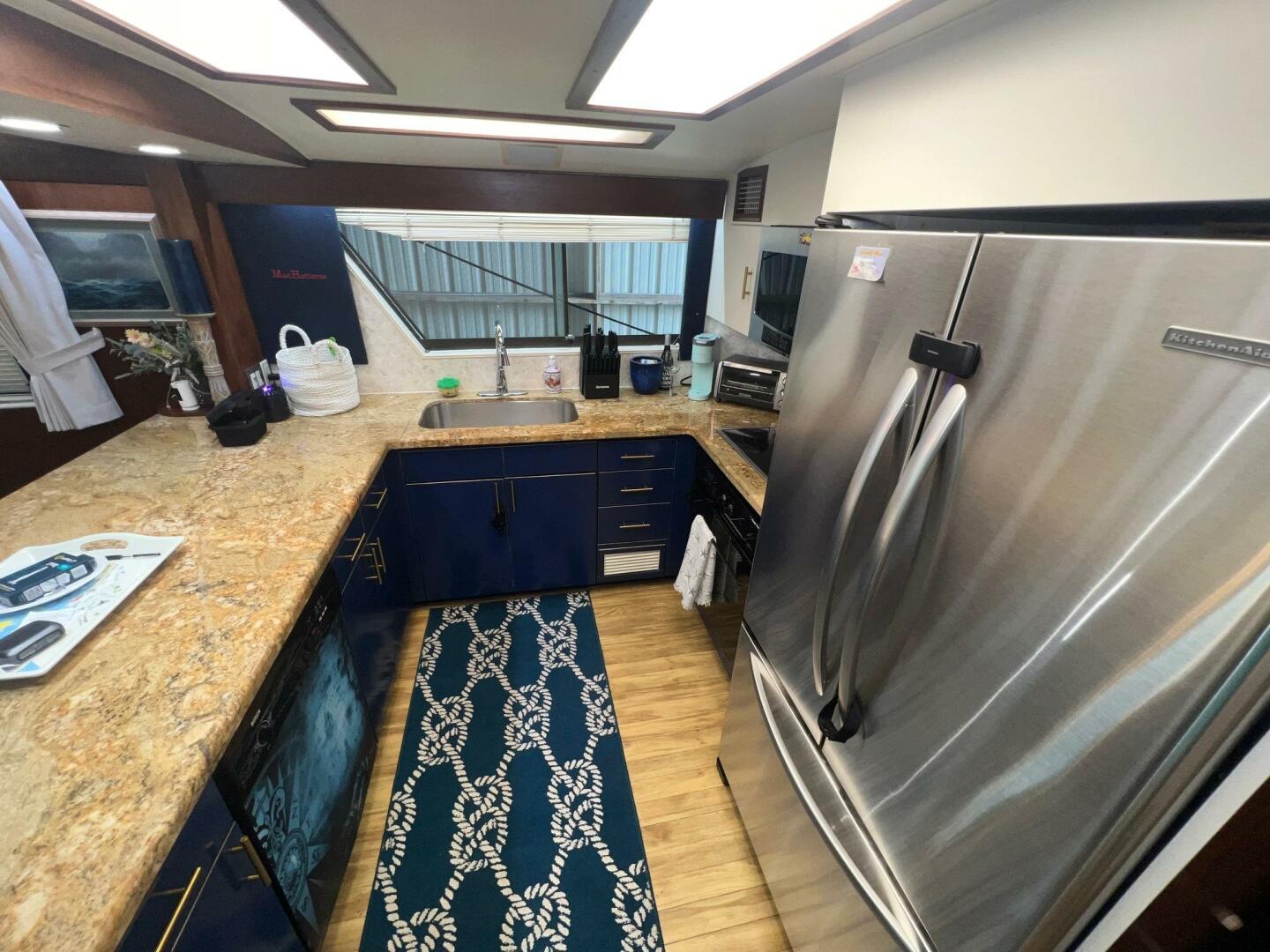 Hatteras-Motor Yacht 1988 -Seabrook-Texas-United States-5629525 | Thumbnail