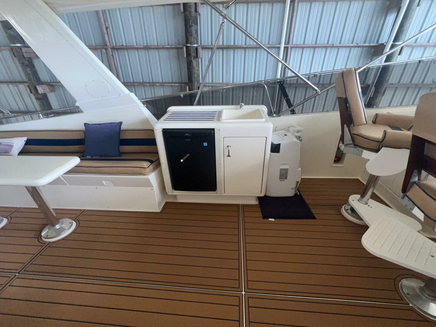 Hatteras-Motor Yacht 1988 -Seabrook-Texas-United States-5629926 | Thumbnail