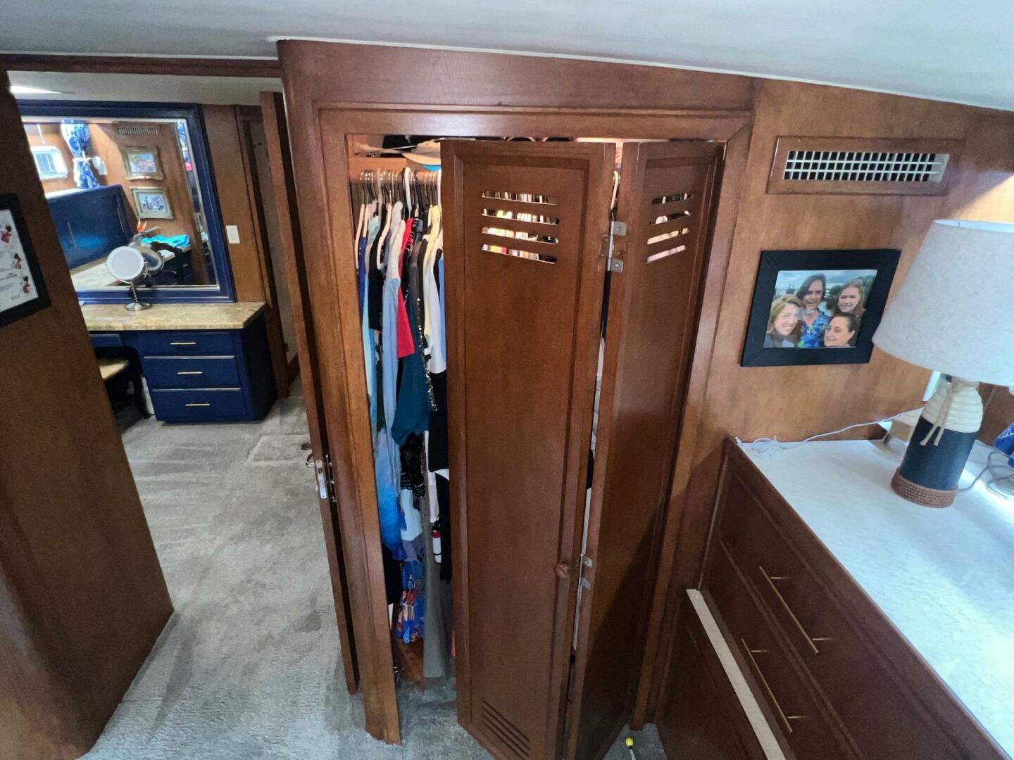 Hatteras-Motor Yacht 1988 -Seabrook-Texas-United States-5629843 | Thumbnail