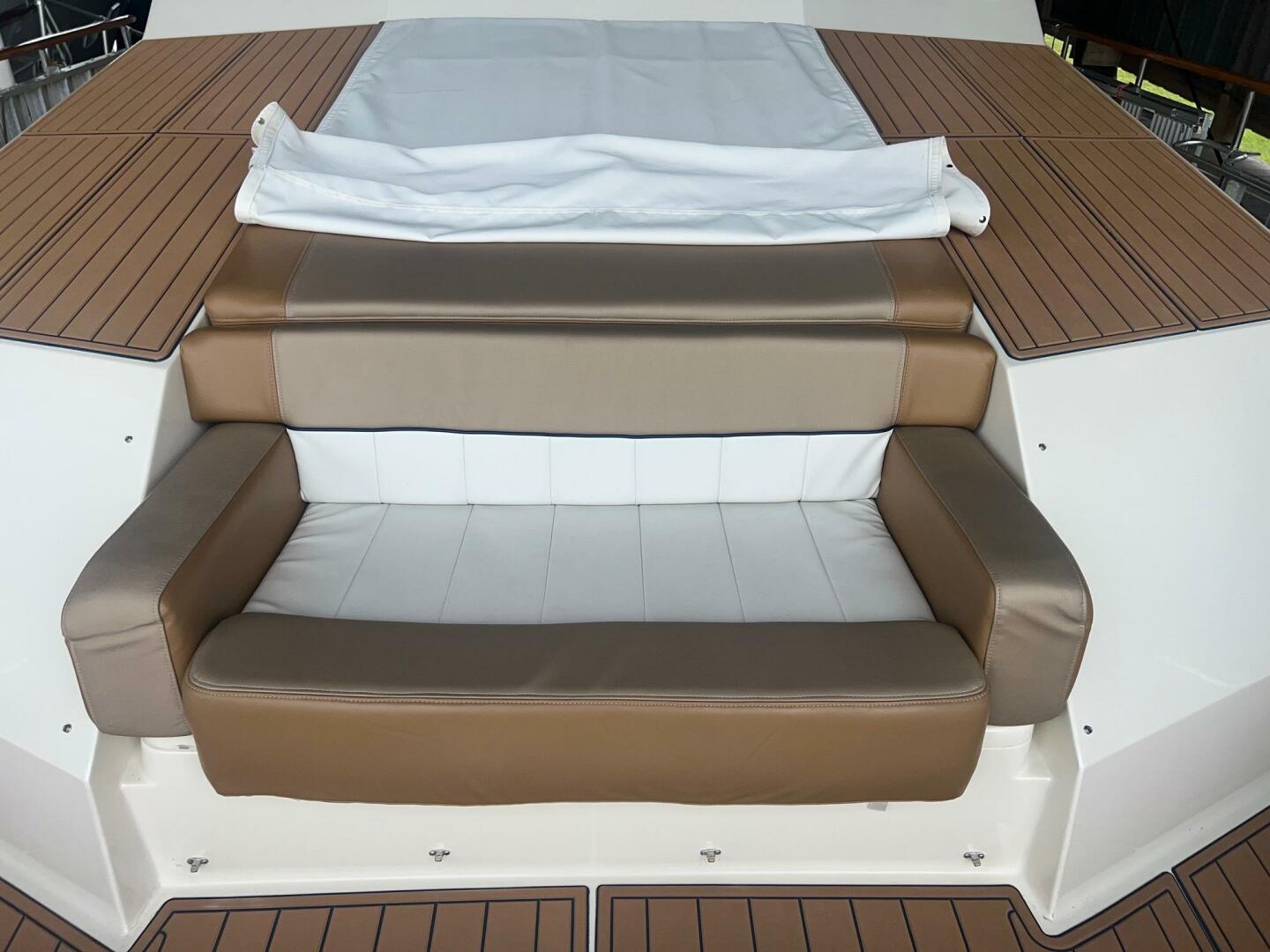 Hatteras-Motor Yacht 1988 -Seabrook-Texas-United States-5629407 | Thumbnail