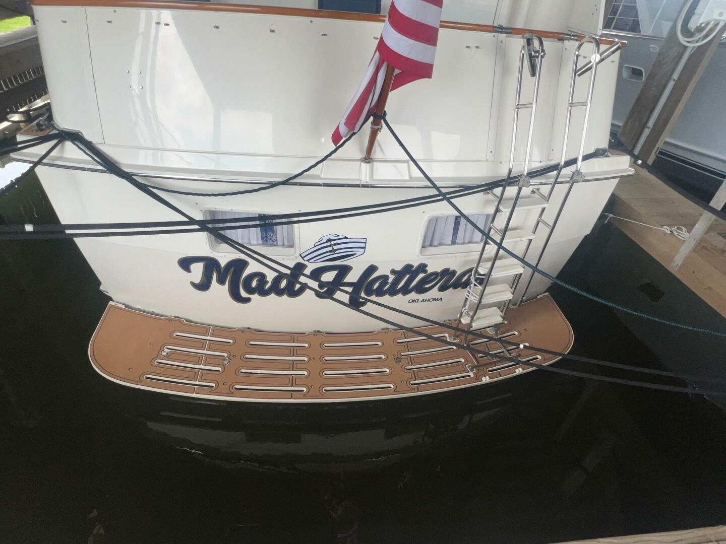 Hatteras-Motor Yacht 1988 -Seabrook-Texas-United States-5629347 | Thumbnail
