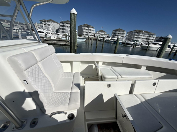 SeaVee-390Z 2015-Showtime Cape May-New Jersey-United States-5759460