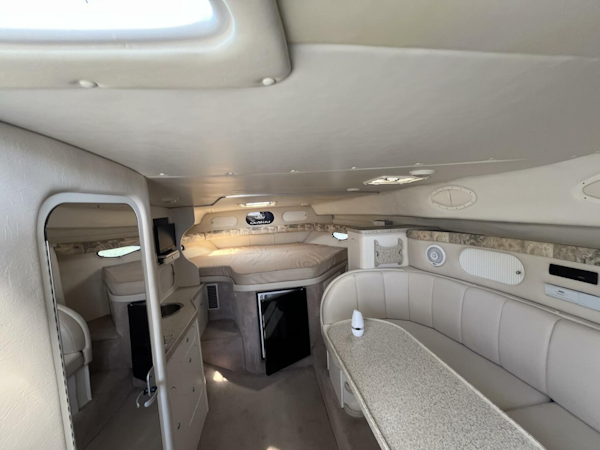 Rinker-Fiesta Vee 340 2000-Si Caro Sodus Point-New York-United States-5636325