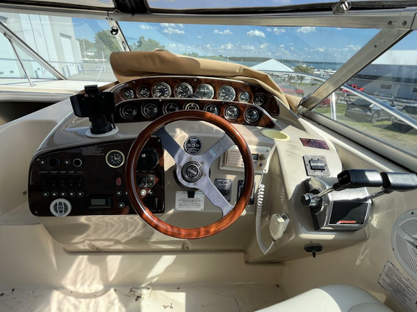 Rinker-Fiesta Vee 340 2000-Si Caro Sodus Point-New York-United States-5636318