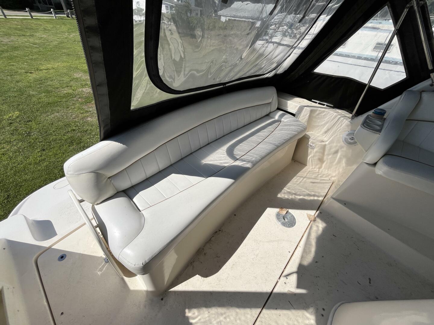 Rinker-Fiesta Vee 340 2000-Si Caro Sodus Point-New York-United States-5636358 | Thumbnail
