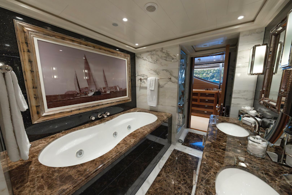 Timmerman-Custom Tri-Deck 2009-LATITUDE Viareggio-Italy-5826414