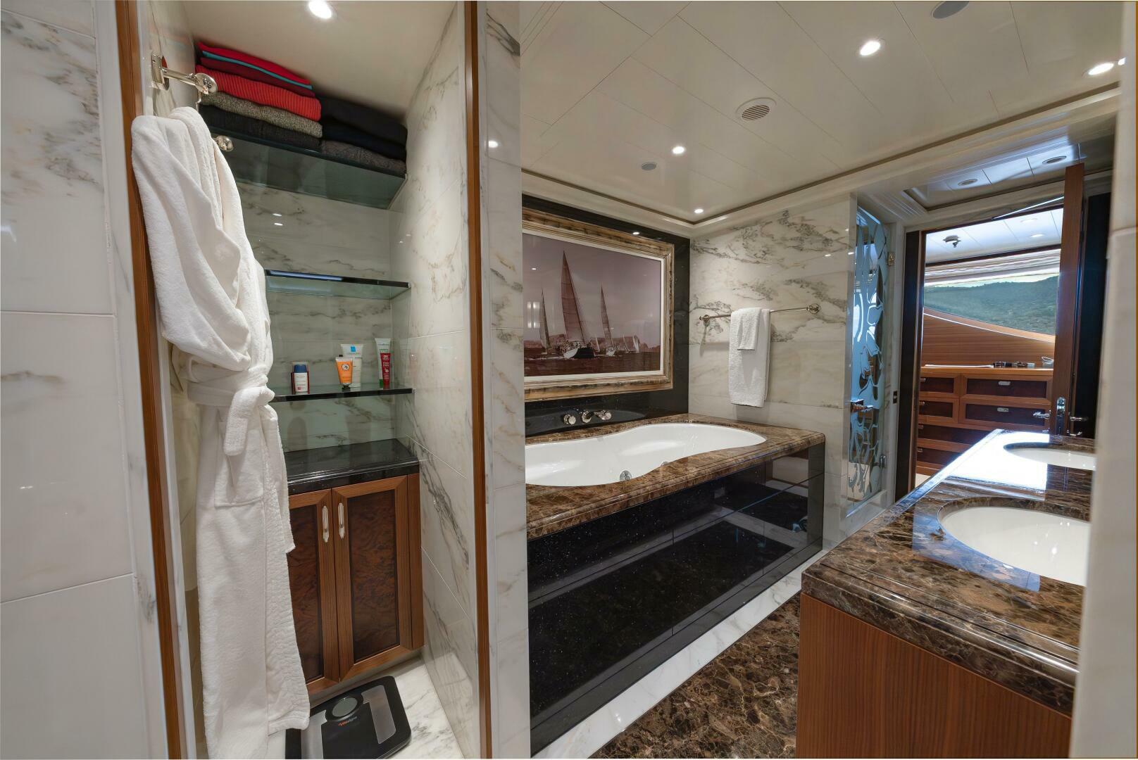 Timmerman-Custom Tri-Deck 2009-LATITUDE Viareggio-Italy-5826410 | Thumbnail