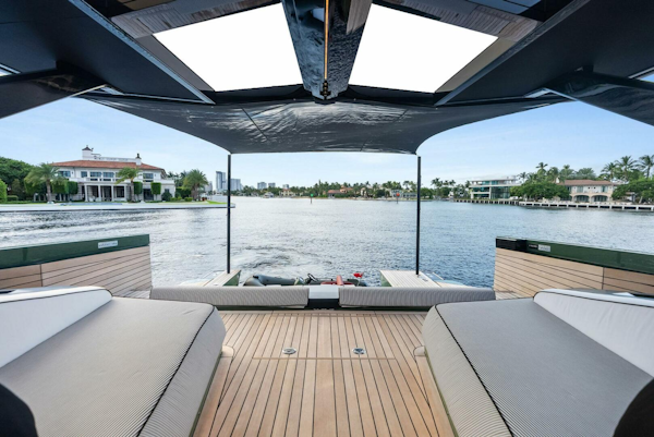 Wally-Wallywhy 100 2025-ANOTHER WORLD Fort Lauderdale-Florida-United States-5706520
