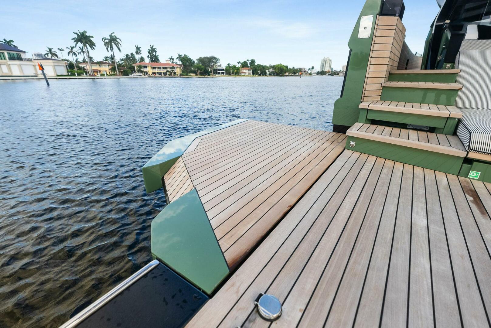 Wally-Wallywhy 100 2025-ANOTHER WORLD Fort Lauderdale-Florida-United States-5706525 | Thumbnail