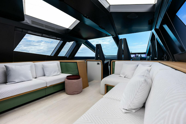 Wally-Wallywhy 100 2025-ANOTHER WORLD Fort Lauderdale-Florida-United States-5706539