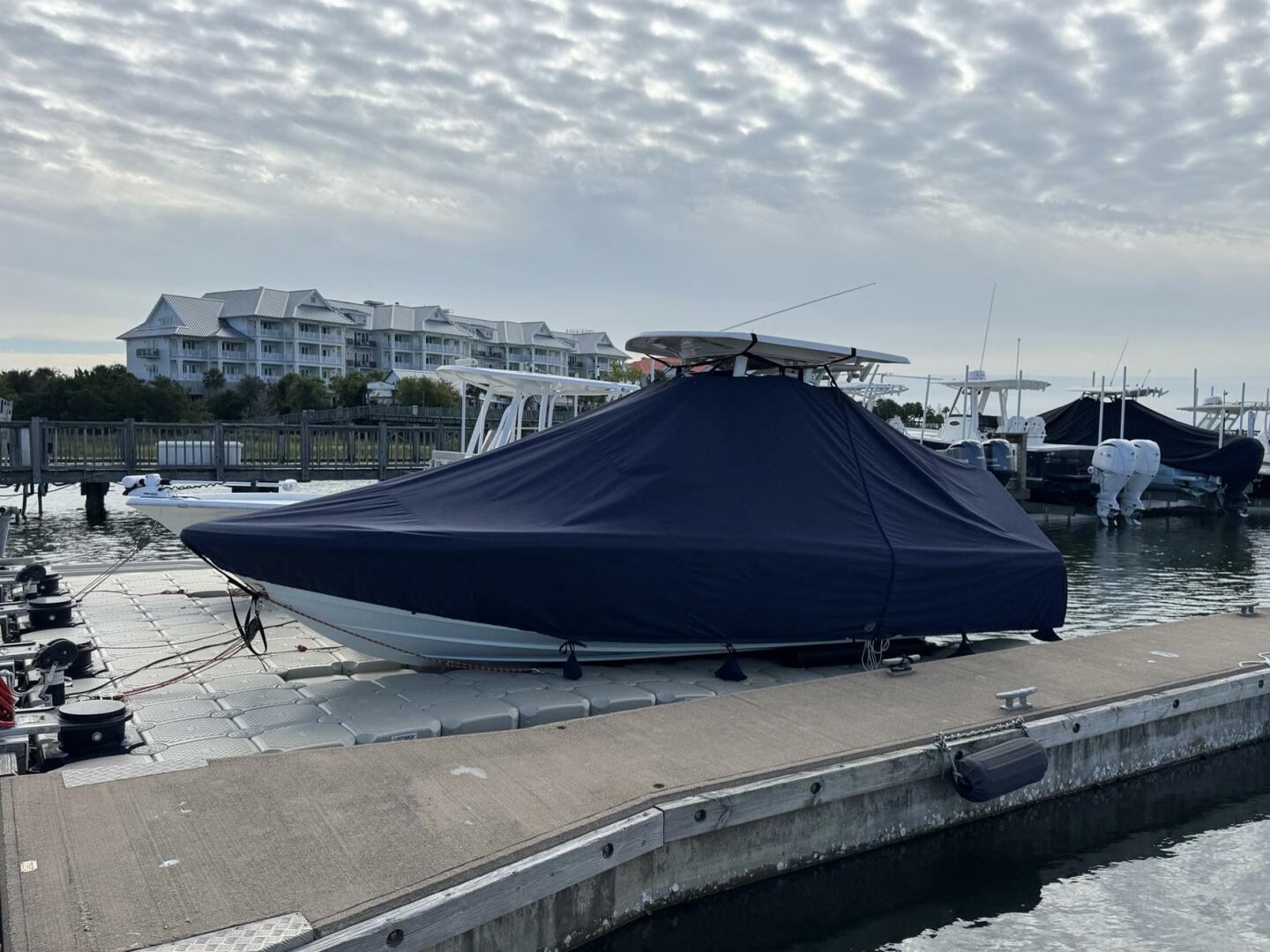 Robalo-246 Cayman 2021 -Mt. Pleasant-South Carolina-United States-5639281 | Thumbnail