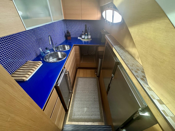 Pershing-72 2008-Uptown Girl West Palm Beach-Florida-United States-Pershing 72 Uptown Girl Galley-5641712