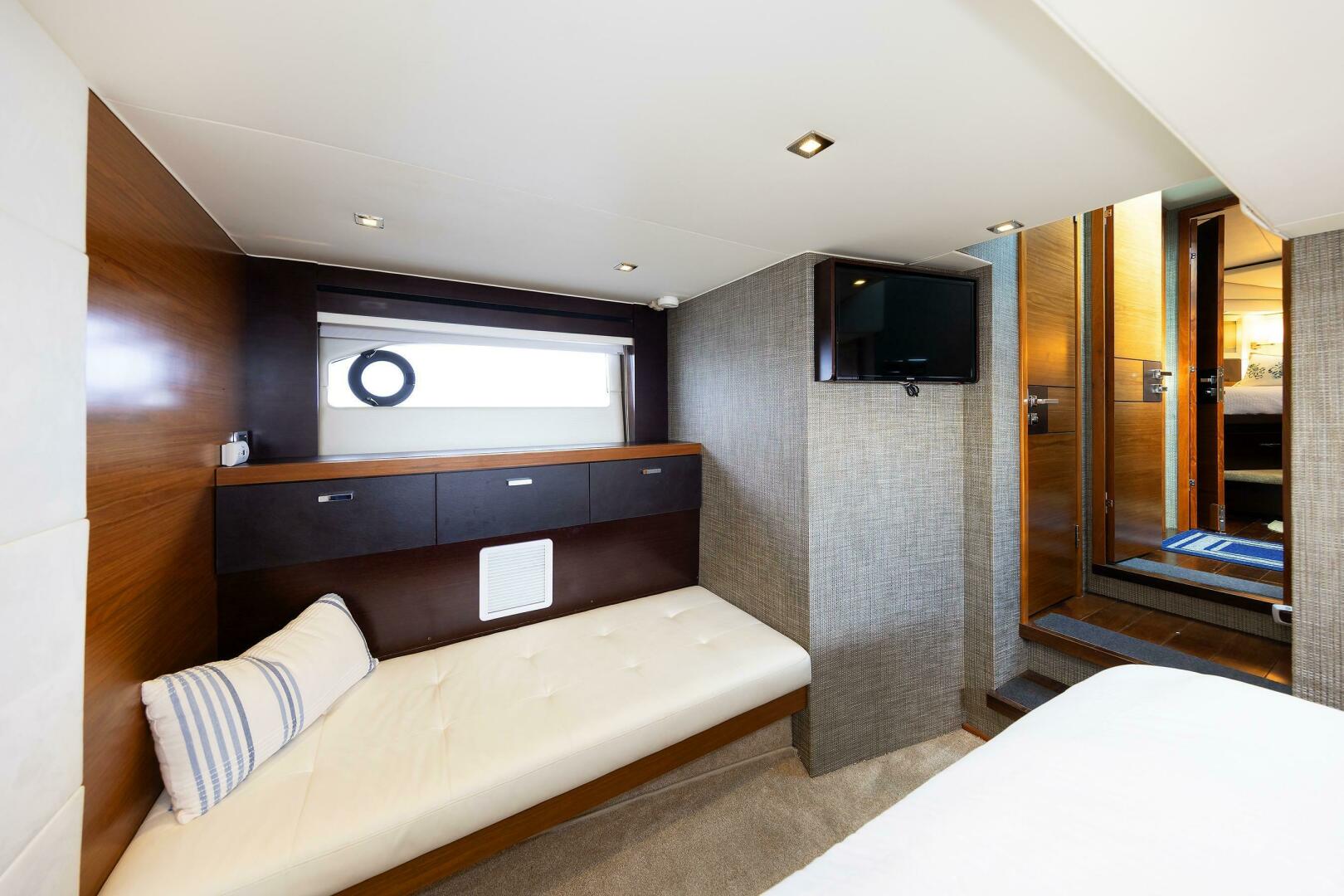 Tiara Yachts-5000 Express 2014-Salty Sam New Bedford-Massachusetts-United States-5640781 | Thumbnail