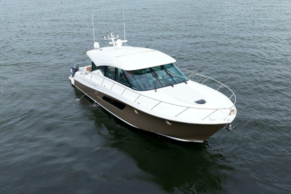 Tiara Yachts-5000 Express 2014-Salty Sam New Bedford-Massachusetts-United States-5640814