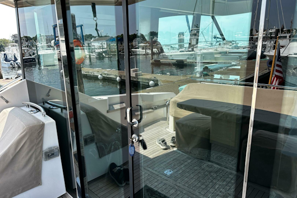 Tiara Yachts-5000 Express 2014-Salty Sam New Bedford-Massachusetts-United States-5640772