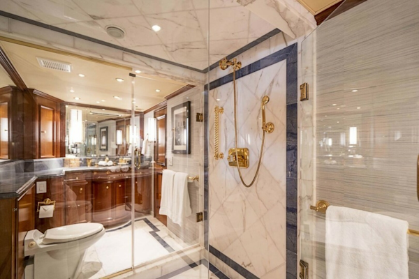 Broward-Raised Pilothouse 2000-TRUE NORTH Boca Raton-Florida-United States-Master Bath-5641749