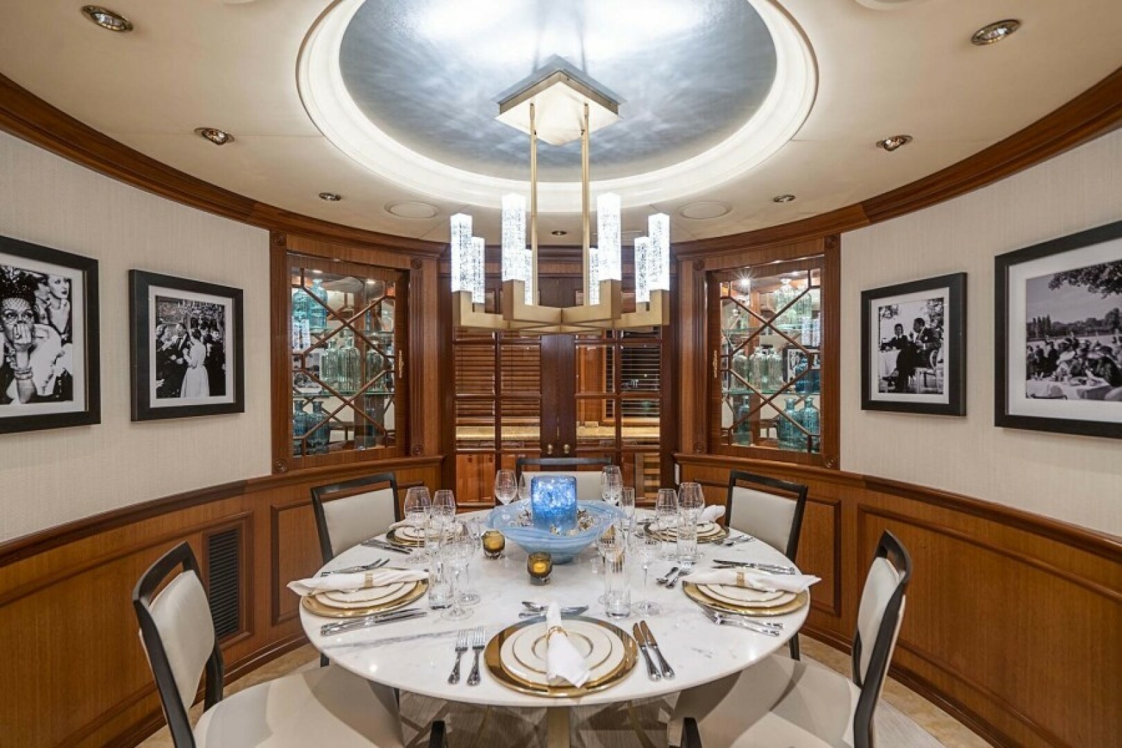 Broward-Raised Pilothouse 2000-TRUE NORTH Boca Raton-Florida-United States-Dining-5641743 | Thumbnail
