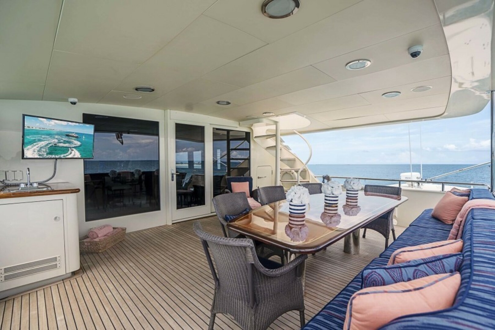 Broward-Raised Pilothouse 2000-TRUE NORTH Boca Raton-Florida-United States-Aft Deck-5641736 | Thumbnail