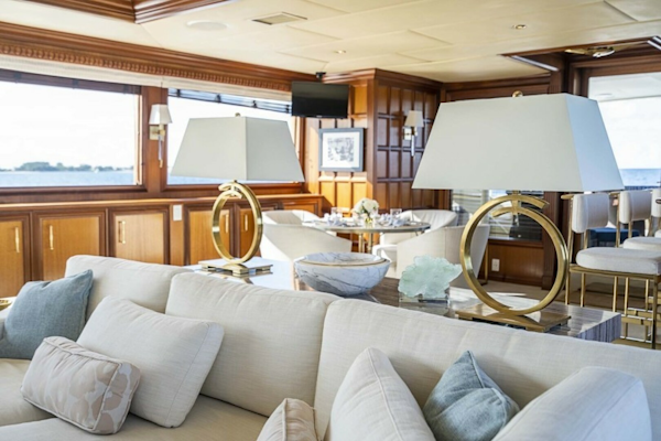 Broward-Raised Pilothouse 2000-TRUE NORTH Boca Raton-Florida-United States-Salon-5641740