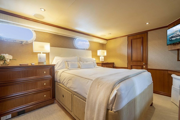 Broward-Raised Pilothouse 2000-TRUE NORTH Boca Raton-Florida-United States-Starboard Guest-5641752