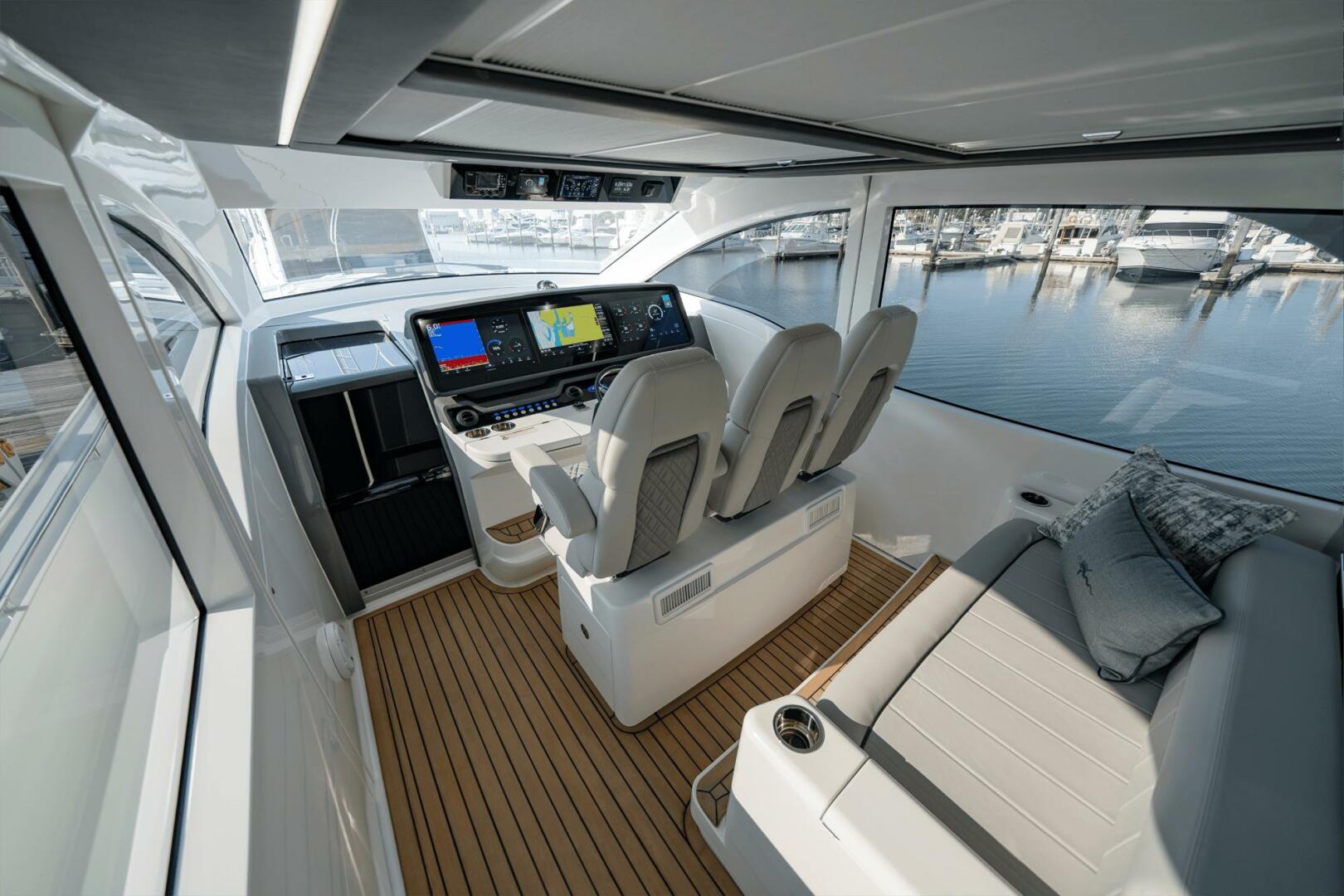 Valhalla Boatworks-V55 Sport Yacht 2027 -St. Clair Shores-Michigan-United States-5671263 | Thumbnail