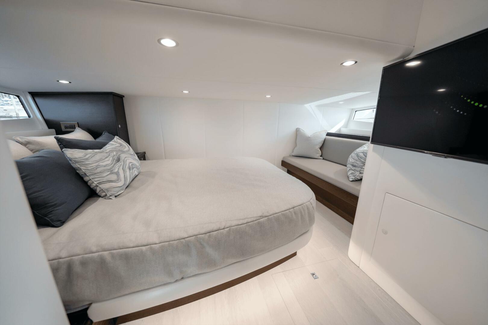 Valhalla Boatworks-V55 Sport Yacht 2027 -St. Clair Shores-Michigan-United States-5671274 | Thumbnail