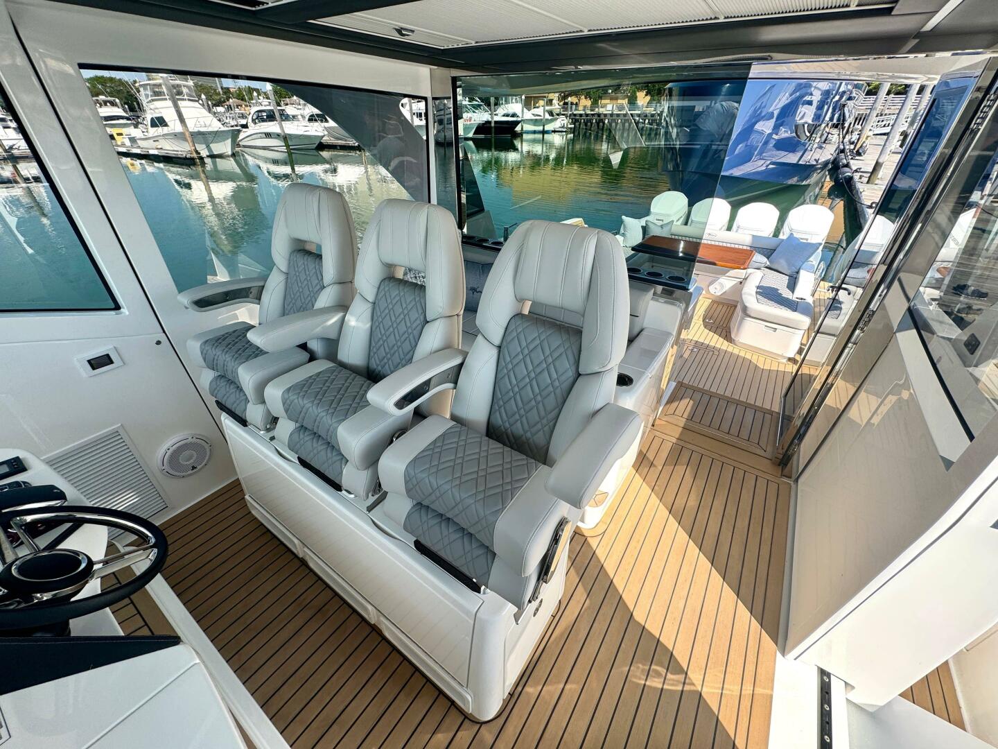 Valhalla Boatworks-V55 Sport Yacht 2027 -St. Clair Shores-Michigan-United States-5671254 | Thumbnail