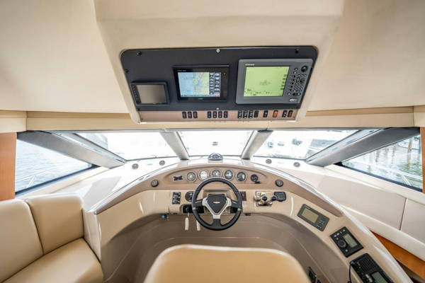 Carver-56 Voyager 2005-Sound Traveler Fort Lauderdale-Florida-United States-5642947