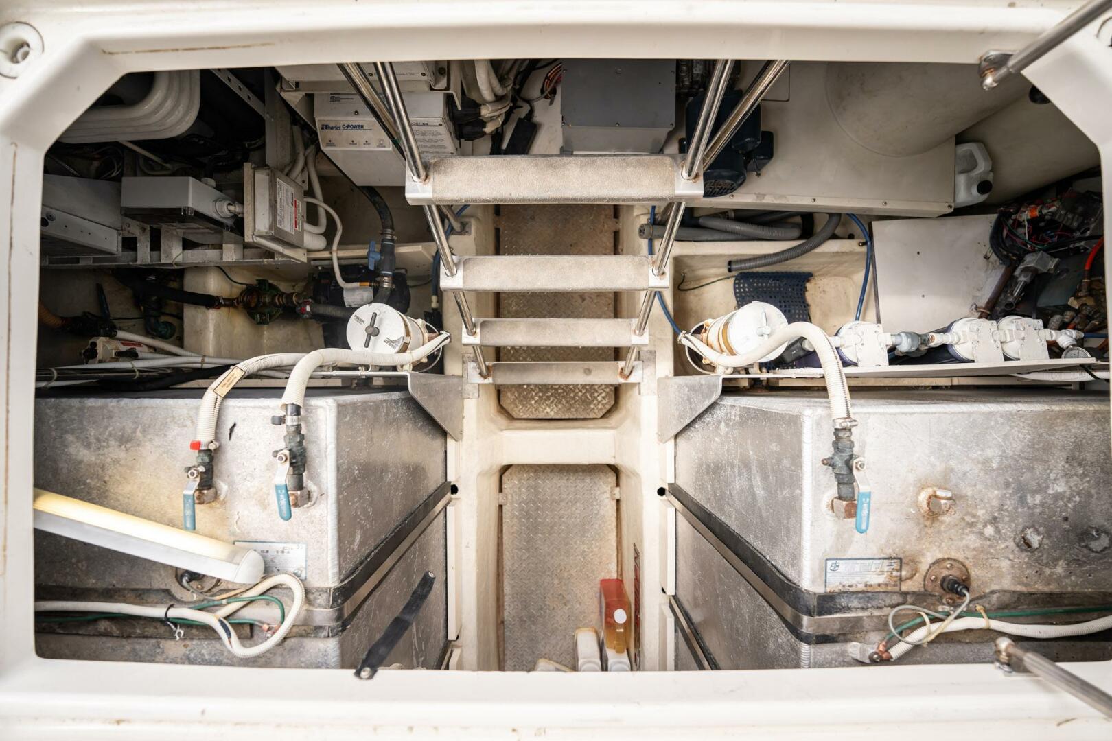 Carver-56 Voyager 2005-Sound Traveler Fort Lauderdale-Florida-United States-5642965 | Thumbnail