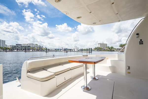 Carver-56 Voyager 2005-Sound Traveler Fort Lauderdale-Florida-United States-5642932