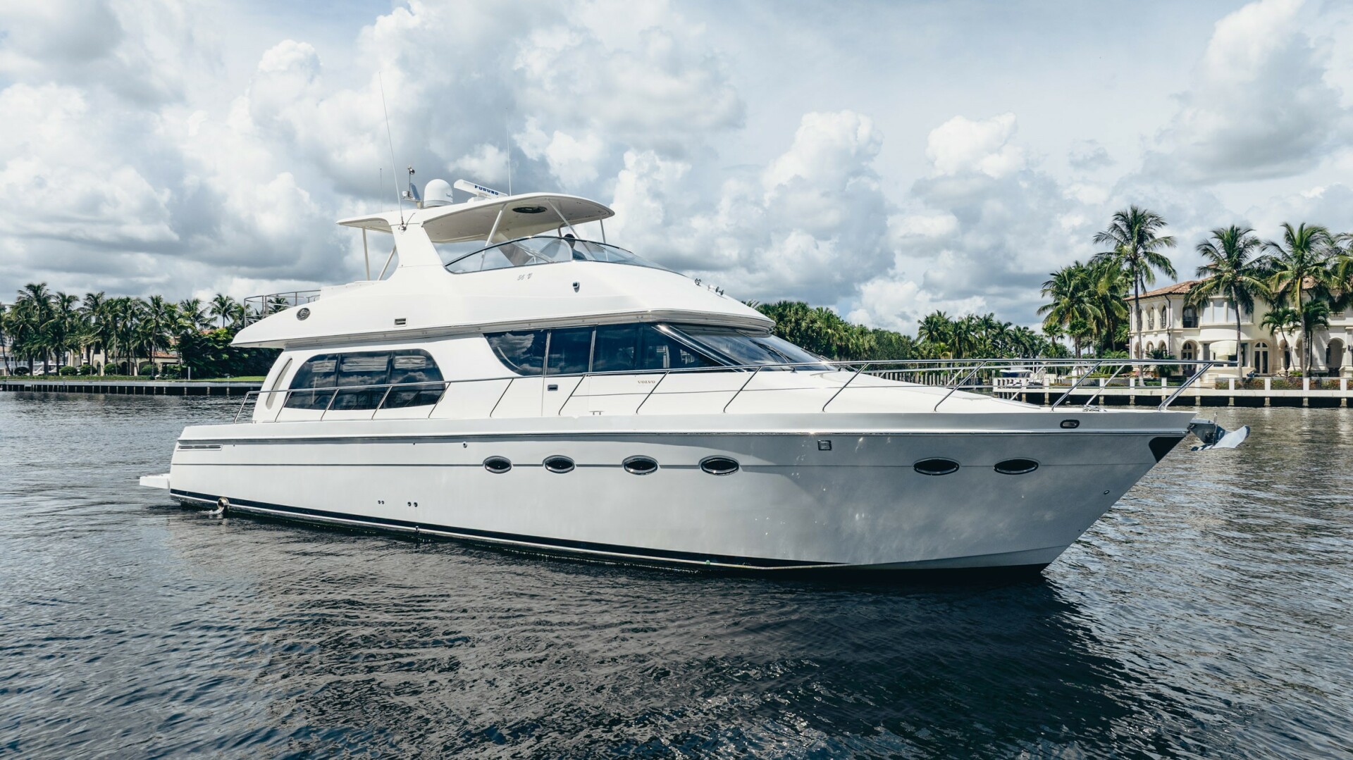 Carver-56 Voyager 2005-Sound Traveler Fort Lauderdale-Florida-United States-5642893 | Thumbnail