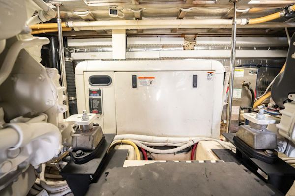 Carver-56 Voyager 2005-Sound Traveler Fort Lauderdale-Florida-United States-5642970