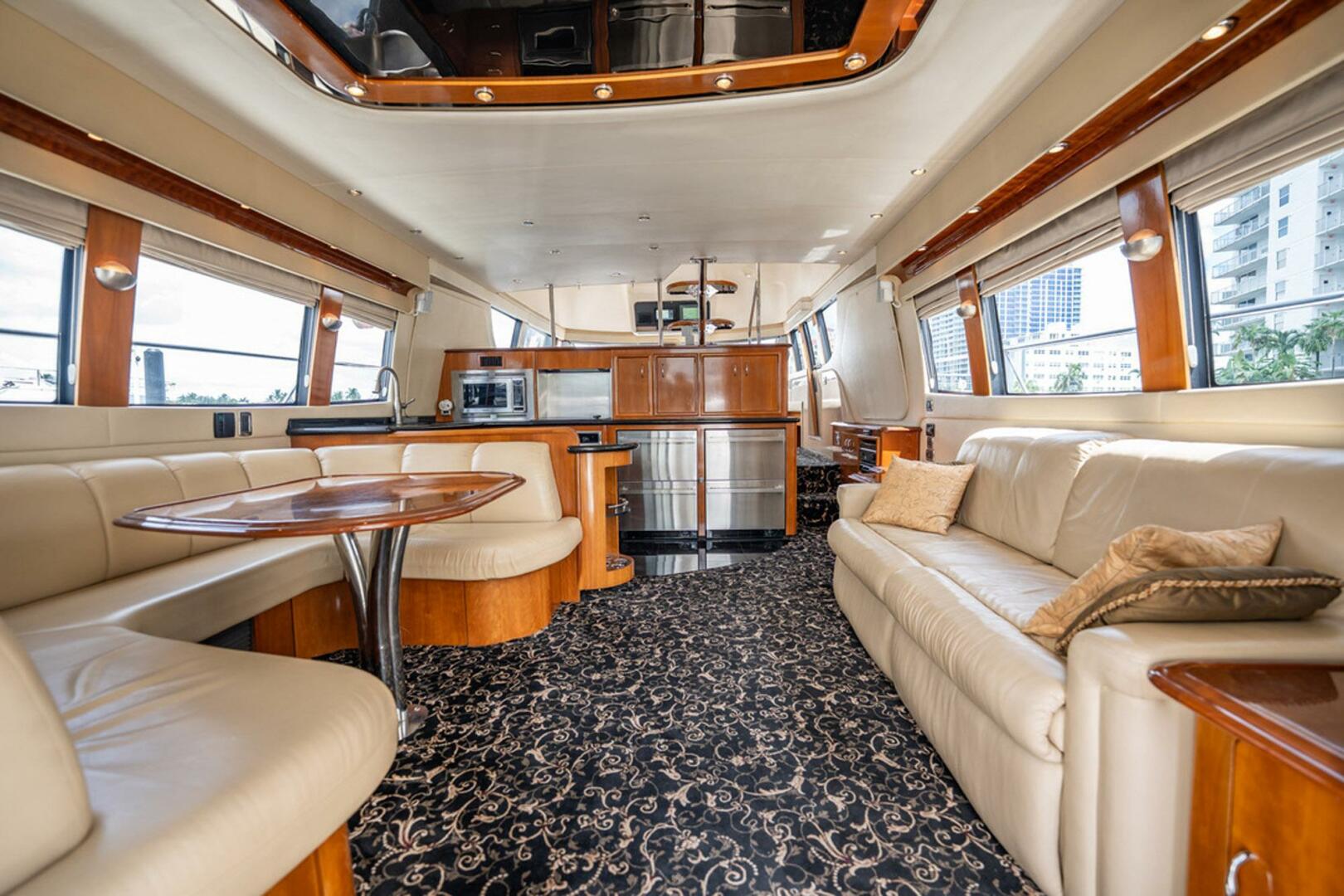 Carver-56 Voyager 2005-Sound Traveler Fort Lauderdale-Florida-United States-5642939 | Thumbnail