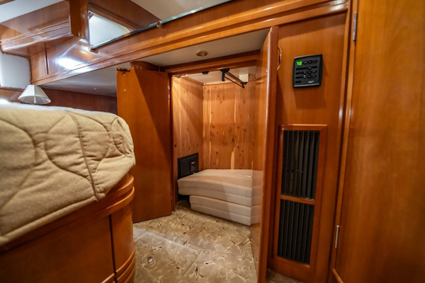 Carver-56 Voyager 2005-Sound Traveler Fort Lauderdale-Florida-United States-5642962